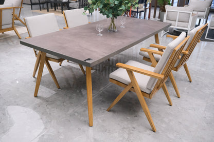 desks